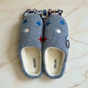 MOON CAKE Women's Red White Blue Star Memory Foam Slippers Size L (9/10) NEW NWT